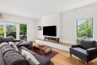 Luxury Lorne - 6