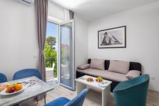 Providenca Beachfront Apartments II - Private Parking - 6