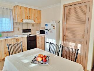 Kates Cottage - 1