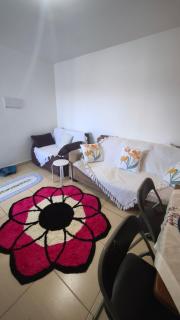 um quarto, sala e Cozinha completa e espaço para trabalho - 5