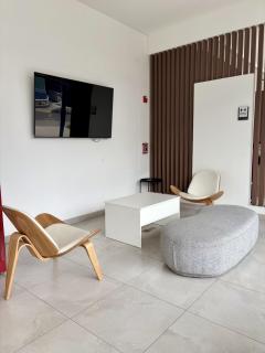 Modern loft with coworking on 94th Street - 7