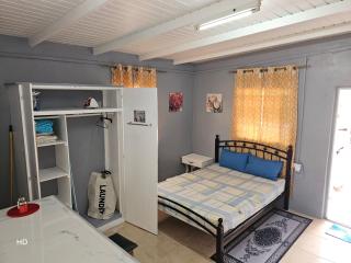 Baths Resident Suites - 4