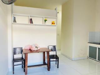 Rose Trinh Nguyên nguyên căn trệt 2 phòng ngủ có máy giặt máy lạnh - 1