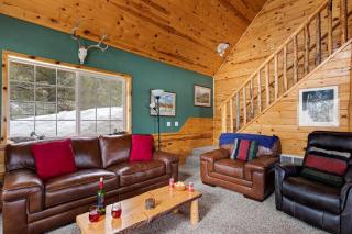 Scenic Island Park Cabin with Private Hot Tub & ATV Access Near Yellowstone, Idaho - 3