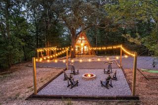 Secluded Luxury Cabin with Hot Tub & Cozy Firepit Stay in Murray, Kentucky - 1
