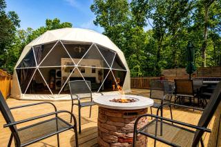 Cozy Dome with Private Hot Tub & Fire Pit Getaway in Murray, Kentucky - 0