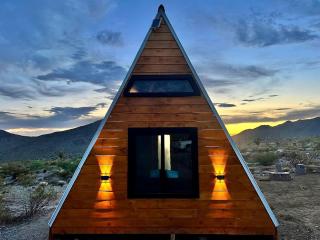 Secluded Off-Grid Tiny Home with Stargazing Views Near Grand Canyon, Valle, Arizona - 0
