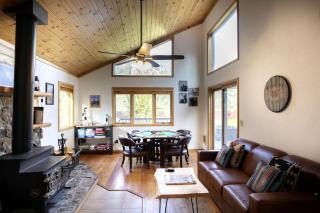 Spacious Family Home With Breathtaking Mountain Views in Alpine, Utah - 6