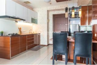 UNIQUE SPACIOUS 2 BEDROOM FLAT SCBD THAMRIN RESIDENCE APARTMENT 5 MINUTES AWAY FROM GRAND INDONESIA MALL NEW FURNITURE BEST FACILITIES 67 SQM Free PARKING - 1