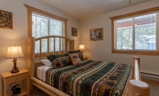 Cozy Cabin Retreat with Hot Tub & Fire Pit for Summer in Island Park, Idaho - 6
