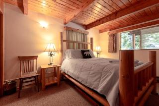 Secluded Island Park Cabin with Hot Tub Near Yellowstone & Henrys Lake, Idaho - 9