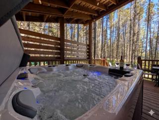 Modern A-Frame Cabin with Hot Tub Near Yellowstone, Island Park, Idaho - 4