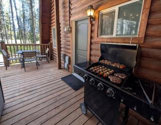 Modern A-Frame Cabin with Hot Tub Near Yellowstone, Island Park, Idaho - 3