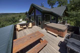 Scenic Ridge Home with Panoramic Mountain Views near Alpine, Utah - 0