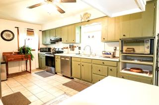 Historic Schoolhouse Getaway with Private Hot Tub Retreat in York, Pennsylvania - 8