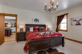 Mountain Getaway with Lake Access & Outdoor Adventures in Idaho - 7