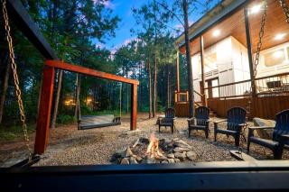 Luxury Cabin with Private Hot Tub & Sauna Getaway in Broken Bow, Oklahoma - 3