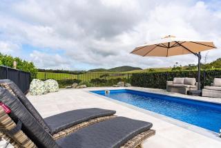 Hillside Haven - 9