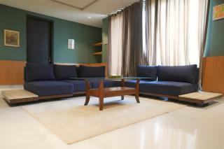 3 BR Pool Access Family-Friendly Apartment in Gulberg 3 - 3