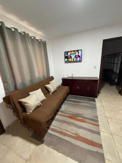 Casa no Centro próximo Aeroporto Afonso Pena e Shopping São José - 1