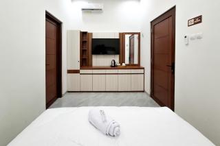 Urbanview Mamio House Syariah near Exit Tol Klodran Solo - 4