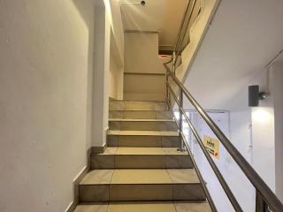 OYO 90789 Stutong Point - 8