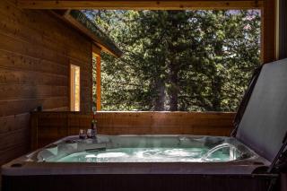 Spacious Adventure Cabin with Direct Trail Access near Island Park, Idaho - 9