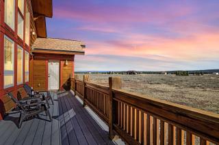 Family Cabin with Hot Tub, Fire Pit & Lake Access in Idaho - 6