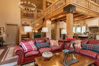 Secluded Cabin with Scenic Reservoir Access & Trails in Island Park, Idaho - 2