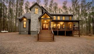 Luxury Forest Cabin with Hot Tub, Fire Pit & Game Room Near Broken Bow Lake, Broken Bow, Oklahoma - 0