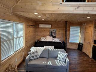 Double Tree Houses Ideal for Groups with Hot-Tubs in Maine - 7