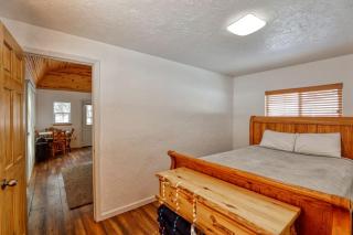 Secluded Tiny House Perfect for Hiking Trails and Disconnect in Banner, Wyoming - 8