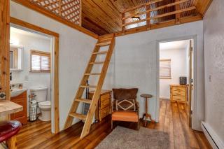 Secluded Tiny House Perfect for Hiking Trails and Disconnect in Banner, Wyoming - 7