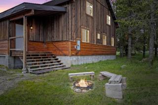 Rustic Cabin with Outdoor Deck & Endless Adventures in Island Park, Idaho - 5