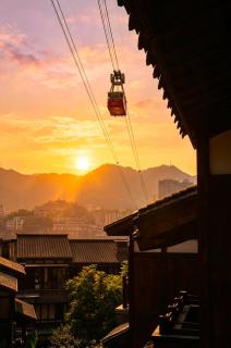 Huguang Hidden Villa Hotel - 0