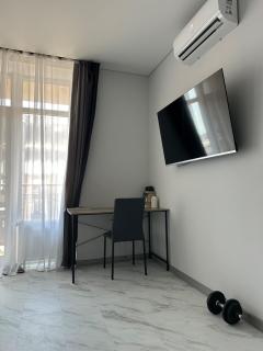 White Marble Apartment - 4