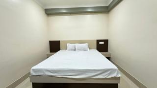 City Palace Hotel & Banquet - 1