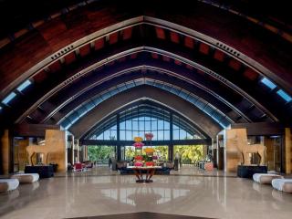 Pullman Oceanview Sanya Bay Resort & Spa - 9