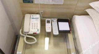 City Comfort Inn Yunfu Luoding Triumph Plaza - 8