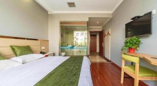 GreenTree Inn Yancheng Dongtai West Wanghai Road Shell Hotel - 2