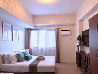 Cozy Studio with Gym and Pool Near IT Park - 3