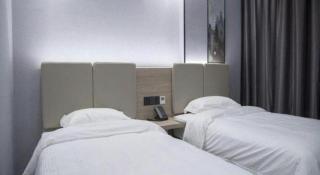 GreenTree Inn Anqing Tongcheng South Shengtang Road Shengtang International Business Hotel - 1