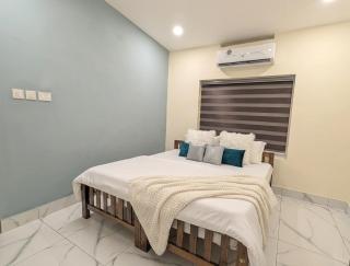 VAR Vista Haus AC 4BHK 9 Min to Cliff Beach - 3