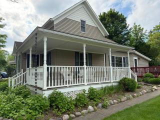 Northport Retreat - 8