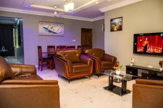 Luxury 2-Bedroom Apartment in Takoradi - 8