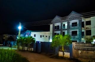 Luxury 2-Bedroom Apartment in Takoradi - 5