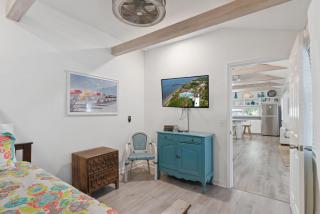 Breeze-On Inn - 4217 Fifth St - 2