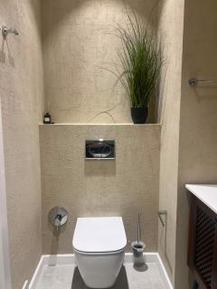 Marina Sea Breeze - 1