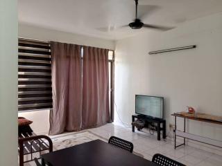 Homestay Idaman 3BR x 3 Bedroom Aircond Family Stay - 8