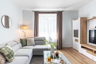 Harcerska Apartment near PKP Piastów by Mia - 0
